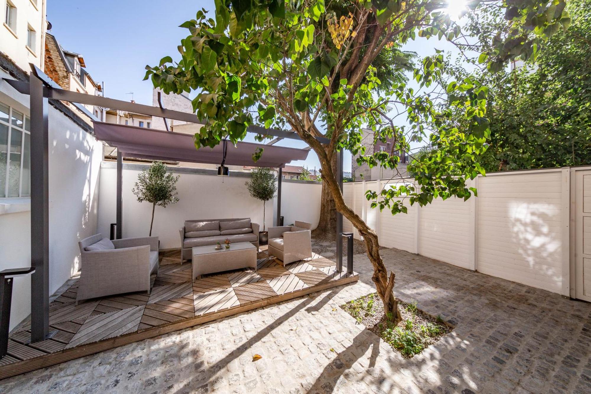 Lovely Little House With Private Garden In Paris Ивры-Сур-Сеине Экстерьер фото
