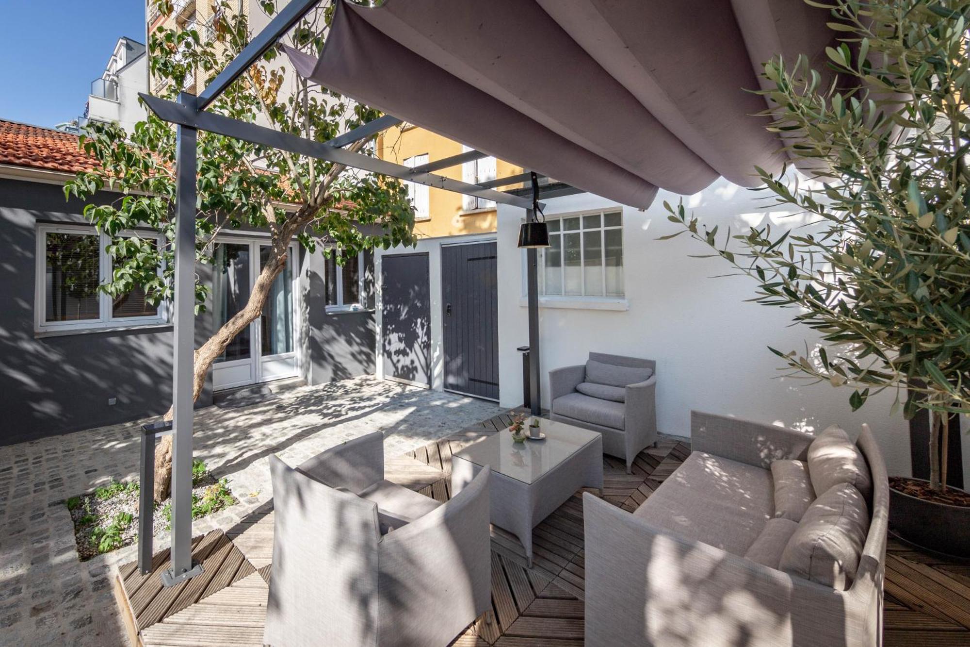 Lovely Little House With Private Garden In Paris Ивры-Сур-Сеине Экстерьер фото