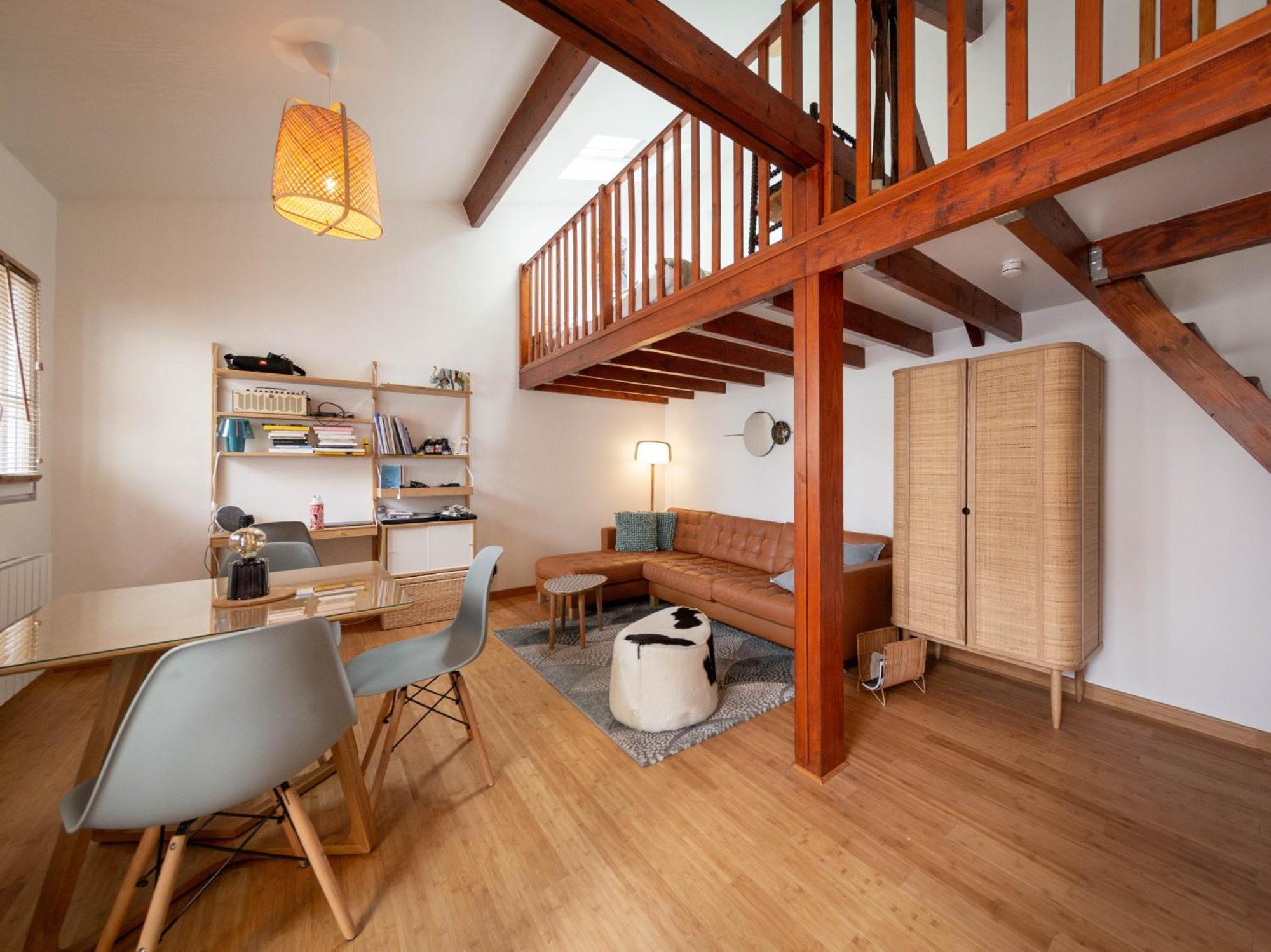 Lovely Little House With Private Garden In Paris Ивры-Сур-Сеине Экстерьер фото